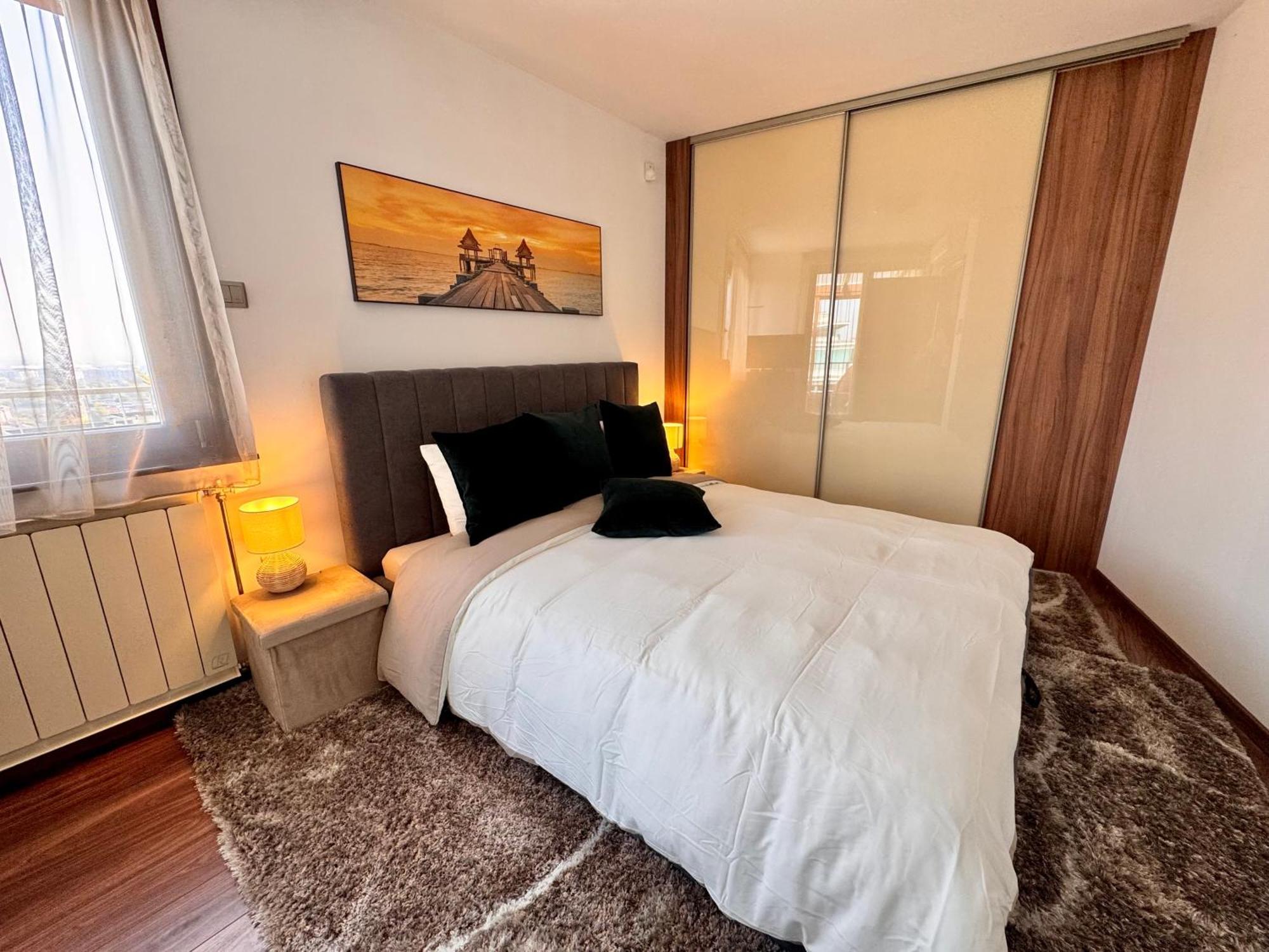Luxury Penthouse On Rosehill With Free Garage Apartament Budapeszt